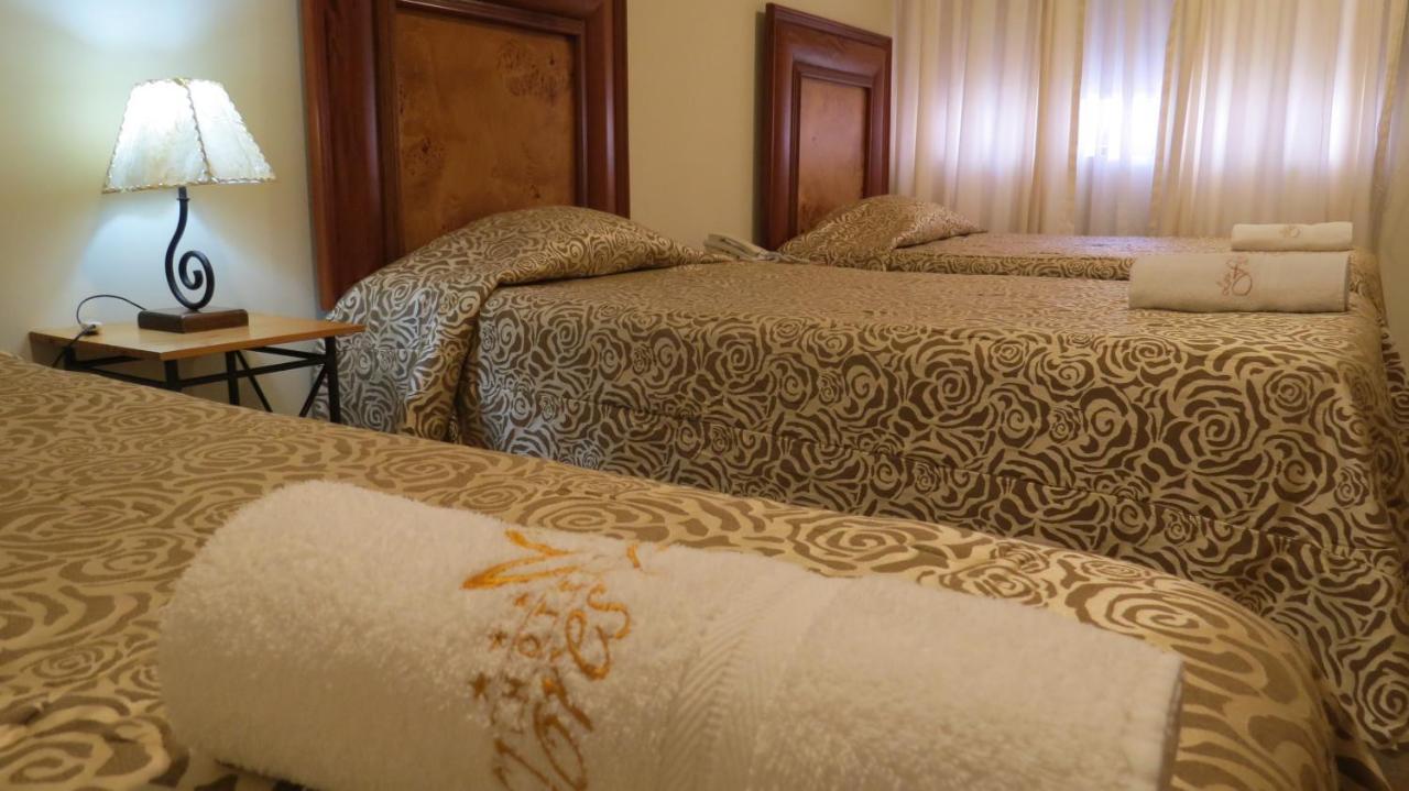 Hotel Las Flores อิกา ภายนอก รูปภาพ