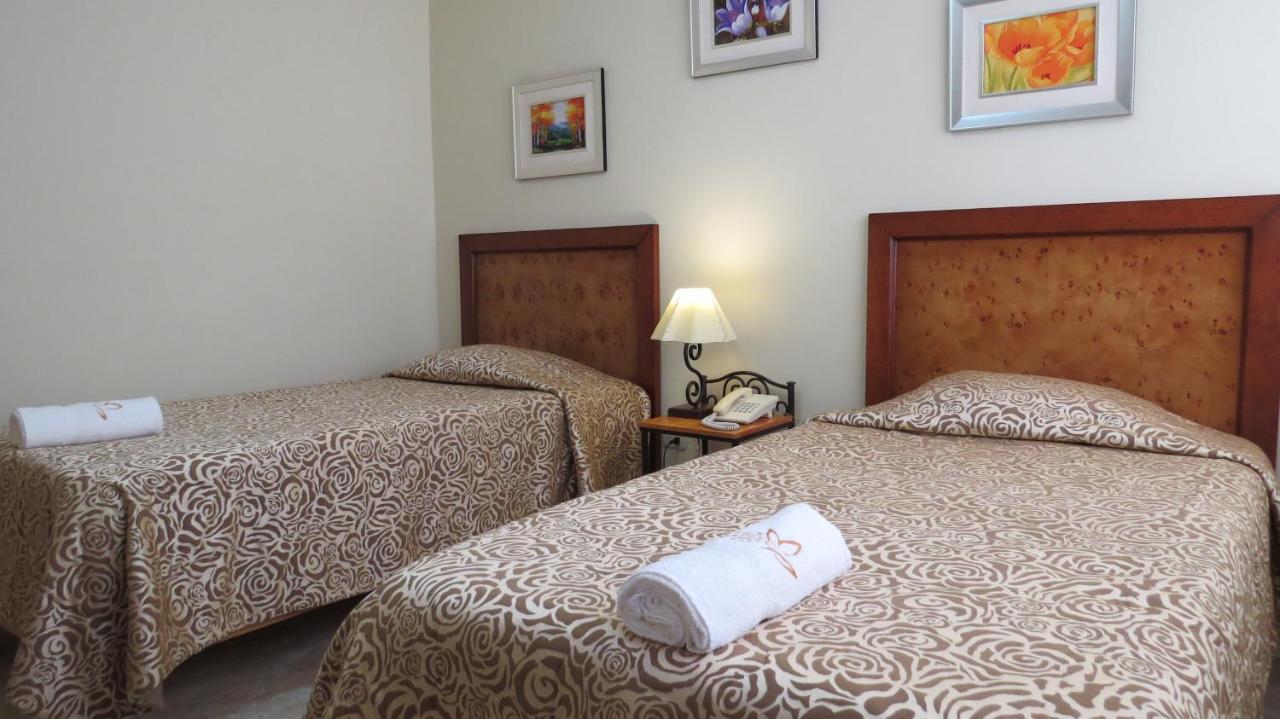 Hotel Las Flores อิกา ภายนอก รูปภาพ