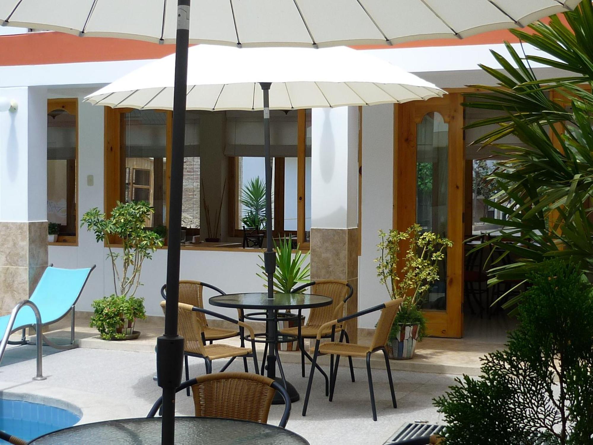 Hotel Las Flores อิกา ภายนอก รูปภาพ