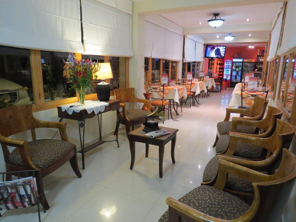 Hotel Las Flores อิกา ภายนอก รูปภาพ