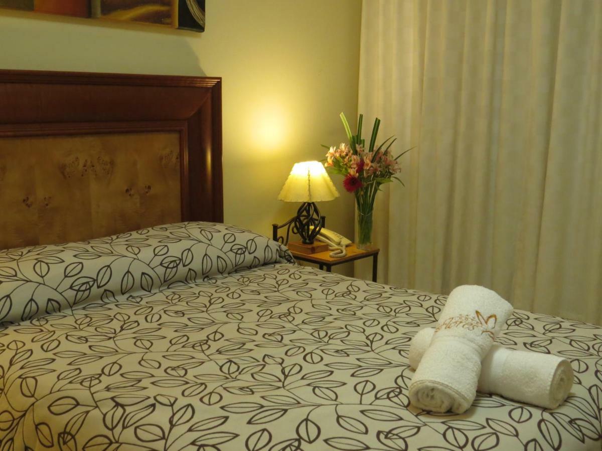 Hotel Las Flores อิกา ภายนอก รูปภาพ